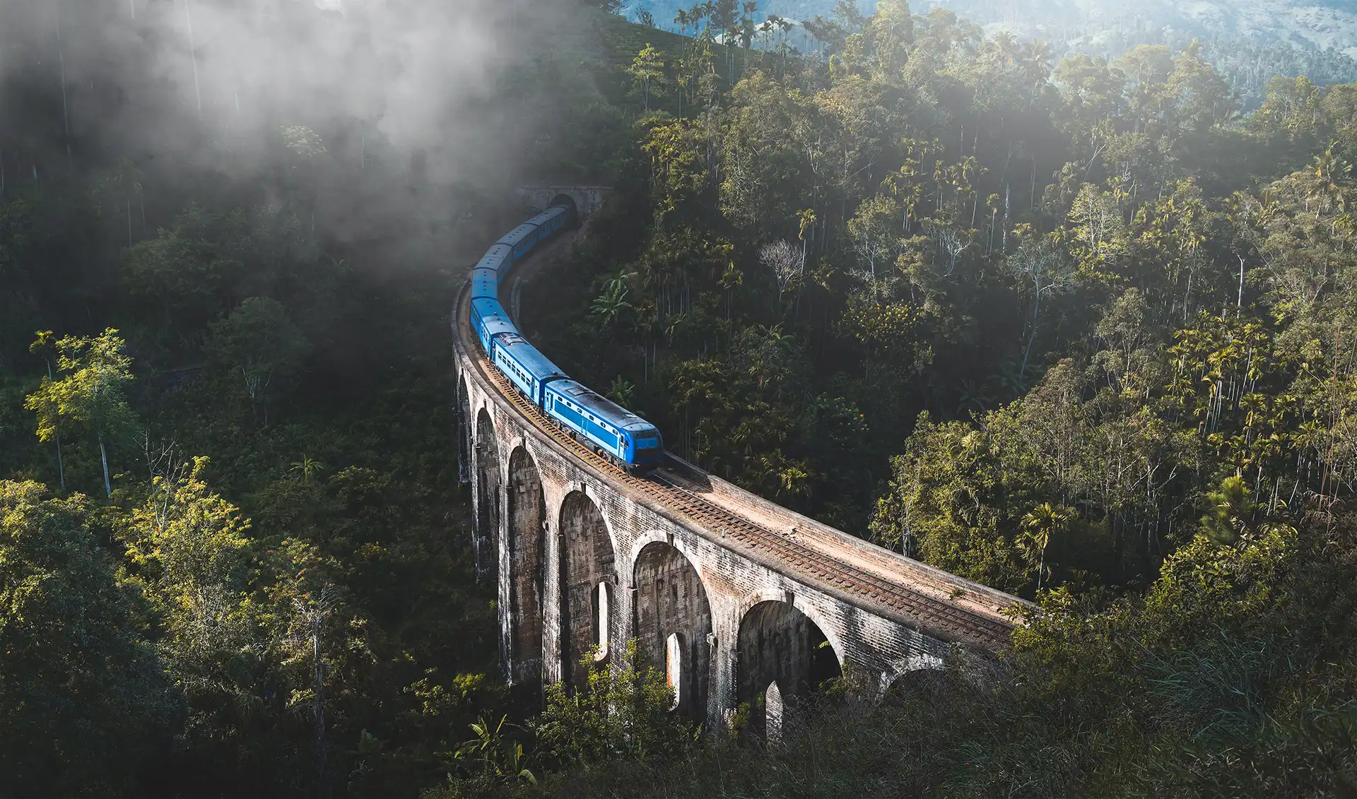 Ella Nine Arches Bridge, a top Sri Lanka holiday spot